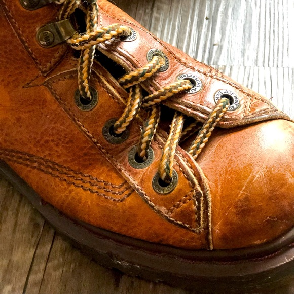 COPY - Vintage Dr Martens - Picture 4 of 7